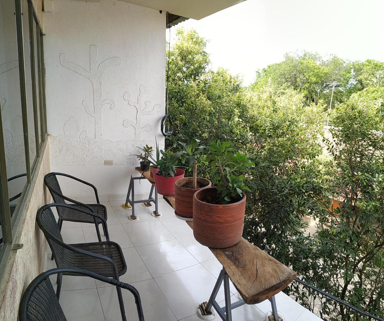 Merkezi Saray Villavieja Buitenkant foto